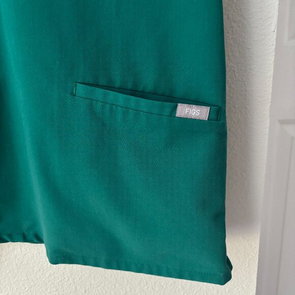 Figs "Casma" 3 pocket Scrub top Size XS - Picture 2 of 4